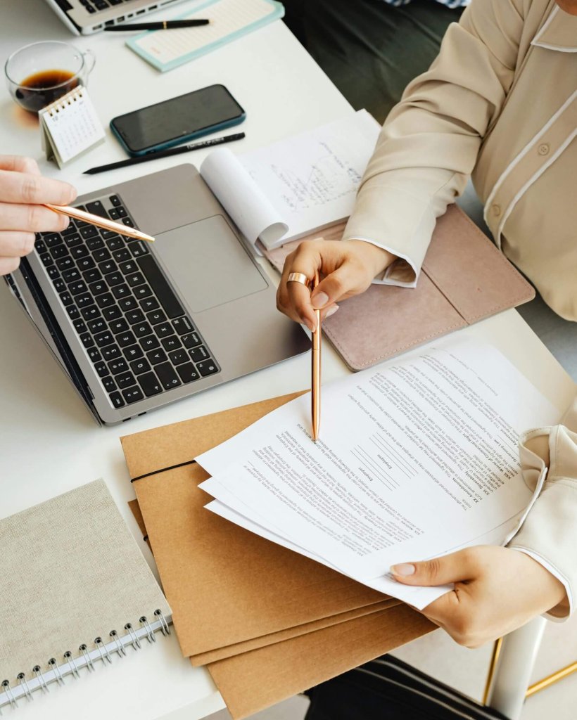 pexels-karolina-grabowska-7876786